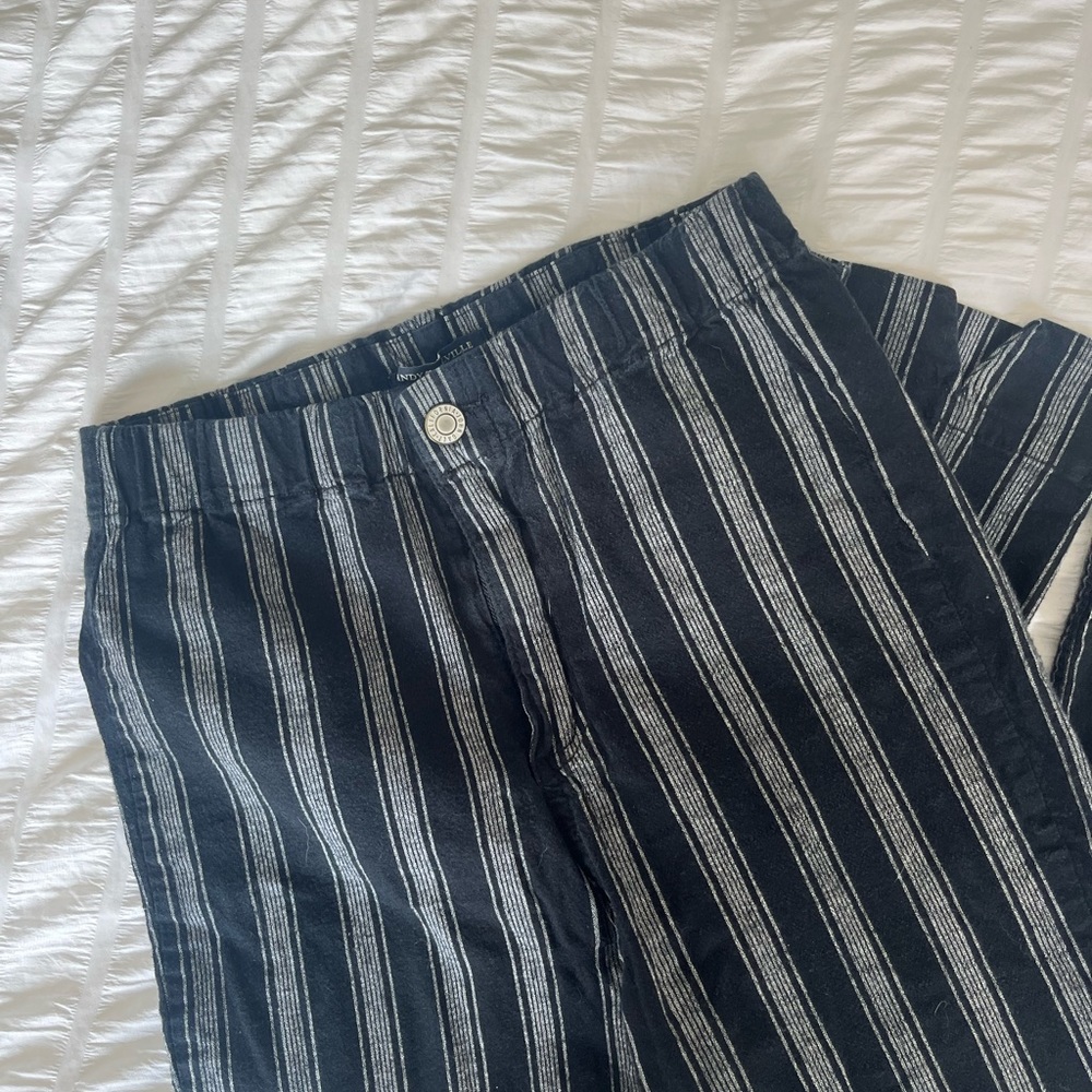 brandy Melville stripped pants